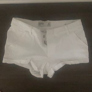 Abercrombie & Fitch classic low rise short size 4